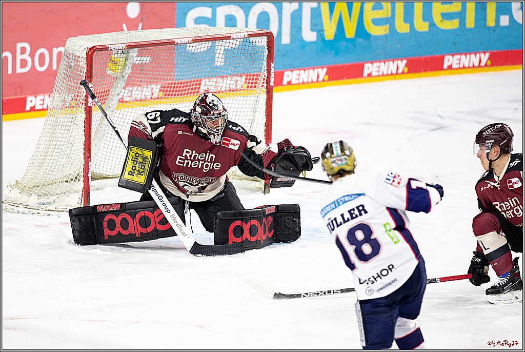 PENNY DEL;  Koelner Haie - Eisbaeren Berlin; Koeln, 10.03.2021